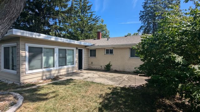 PXL_20240828_172632468