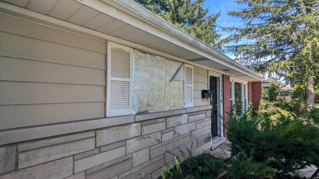 PXL_20240828_172736595