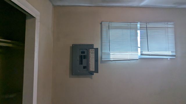 PXL_20240828_172919158