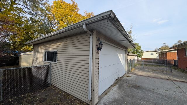 PXL_20241030_151445468