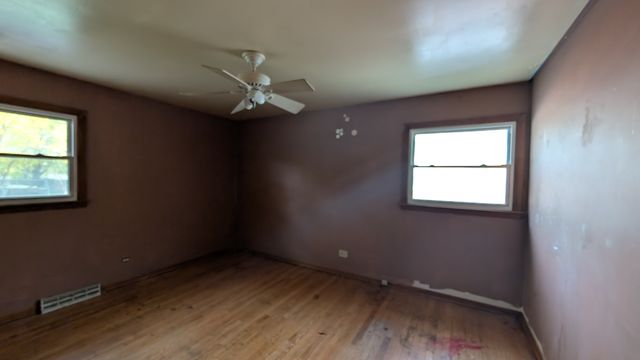 PXL_20241030_151658221