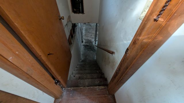 PXL_20241030_151812350