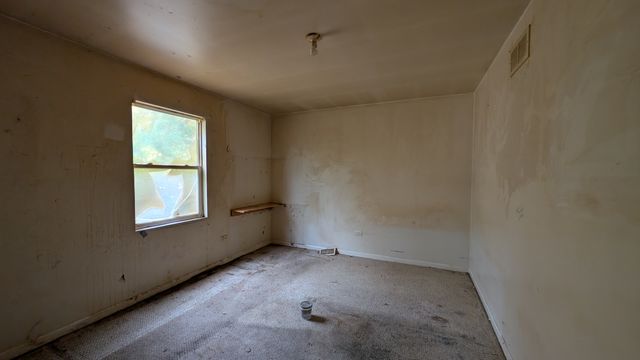 PXL_20241031_150043918