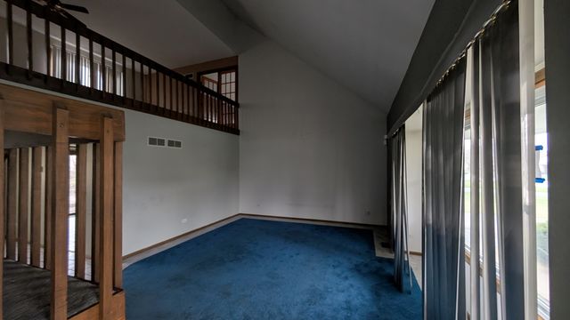 PXL_20241122_201929178
