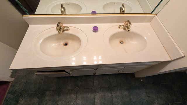 PXL_20241122_202204296