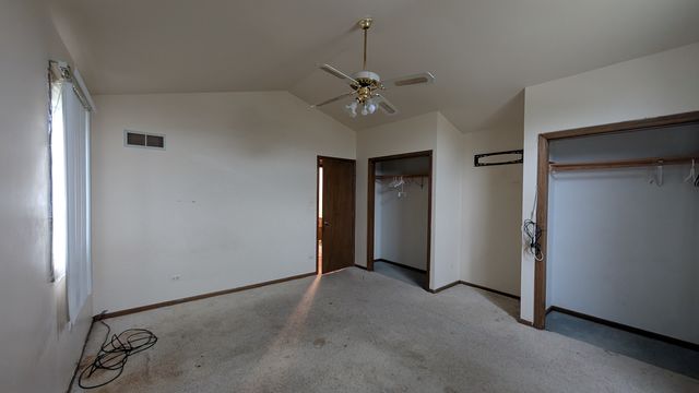 PXL_20241122_202548207