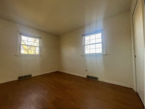 P_1731432376302_Bedroom_9