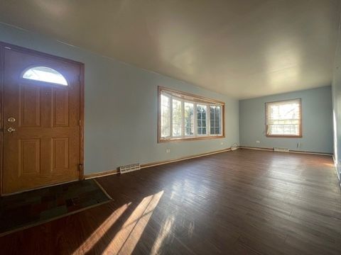 P_1731432432787_Living_Area_3
