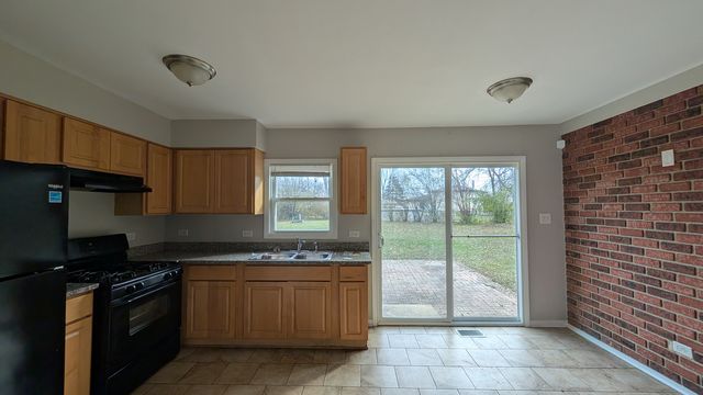 PXL_20241202_180138559