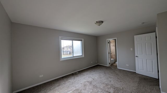 PXL_20241202_180225840