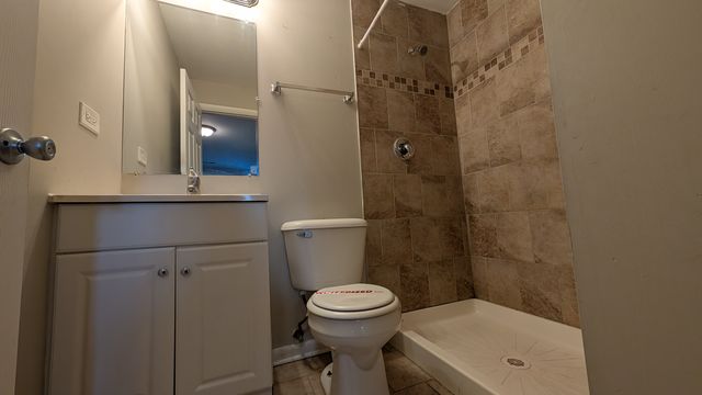 PXL_20241202_180344560