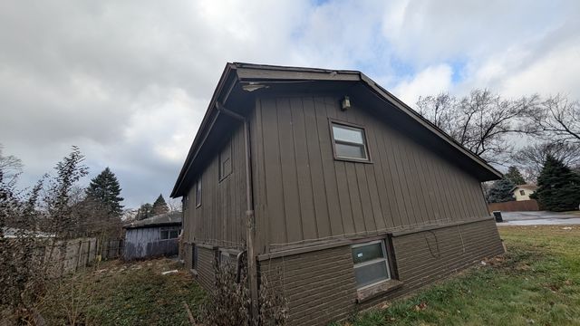 PXL_20241216_190534766