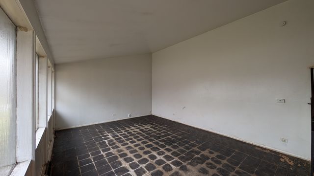 PXL_20241216_190600930