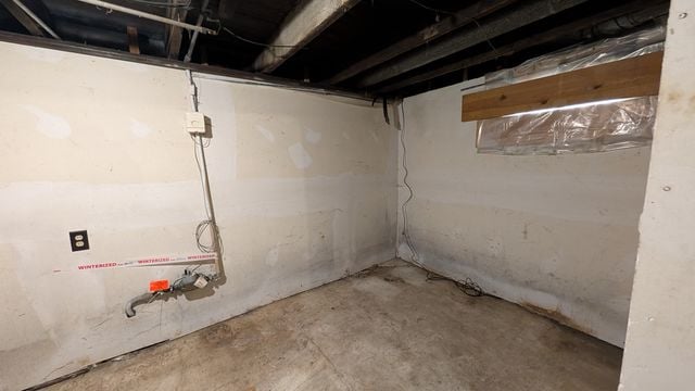 PXL_20241218_184334947