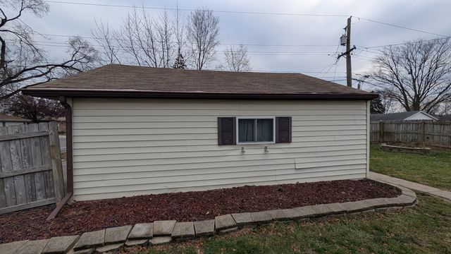 PXL_20241218_191820526