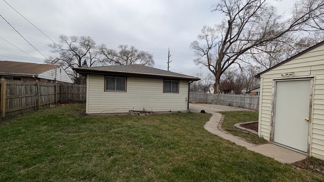 PXL_20241218_191834546