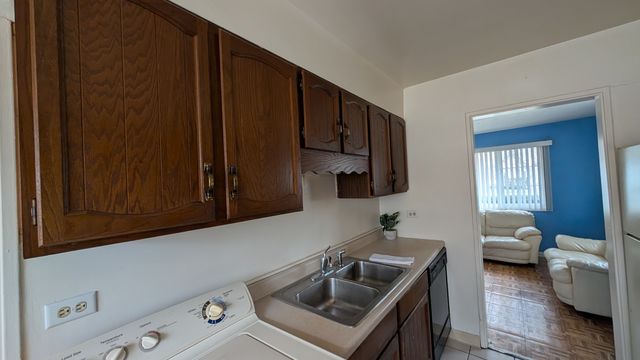 PXL_20241218_192123286