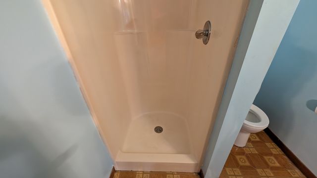 PXL_20241218_192208203