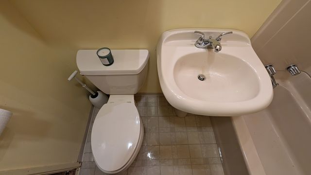 PXL_20241218_192255471