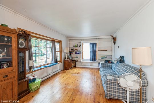 HD_1730394018478_02_1823EvergreenRd_1_LivingRoom_HiRes