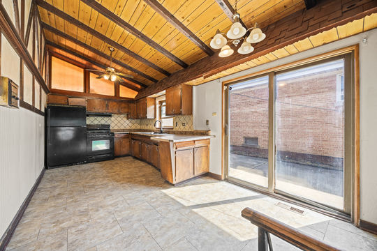 HD_1732592252304_DKA_0010s