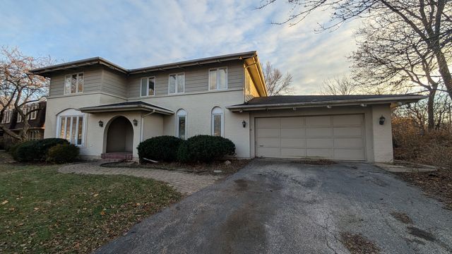 PXL_20241206_214221632