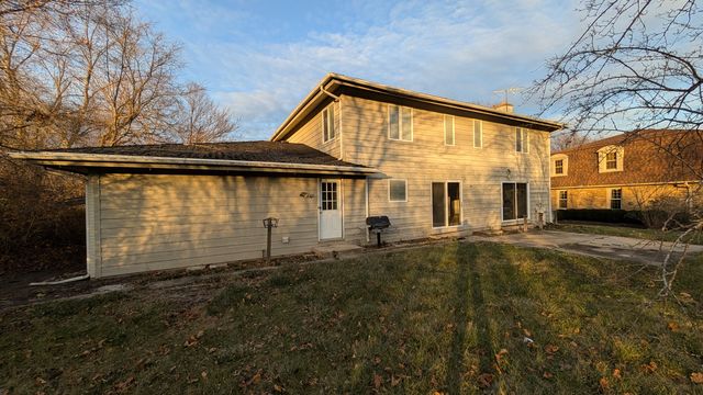 PXL_20241206_214245602