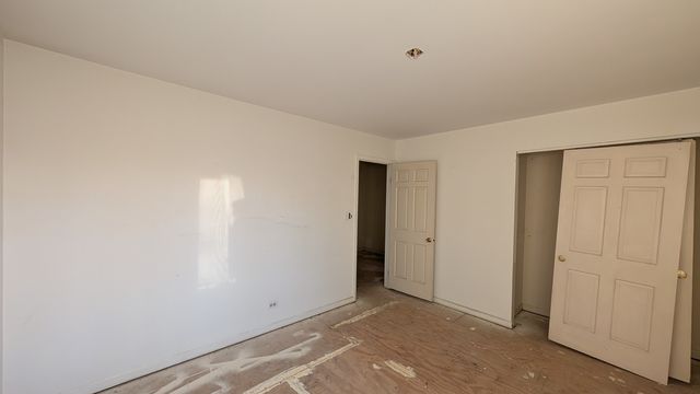 PXL_20241206_214602002