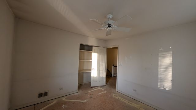 PXL_20241206_214612222