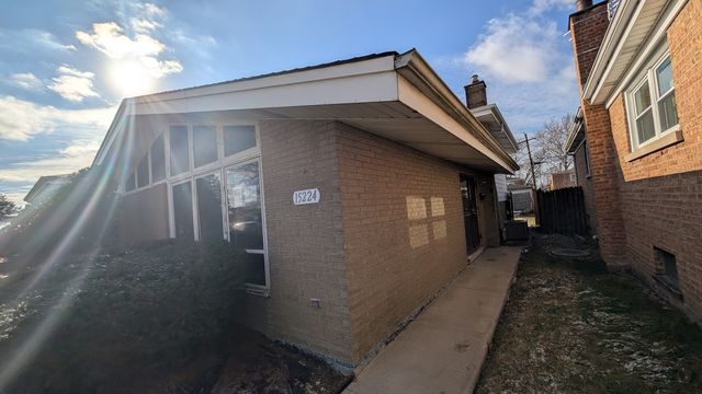 PXL_20250103_185434282