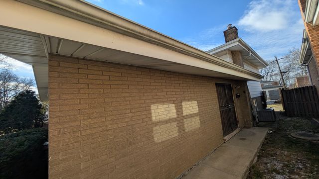 PXL_20250103_185436663