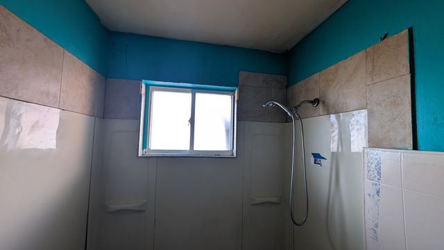 PXL_20250103_185802047