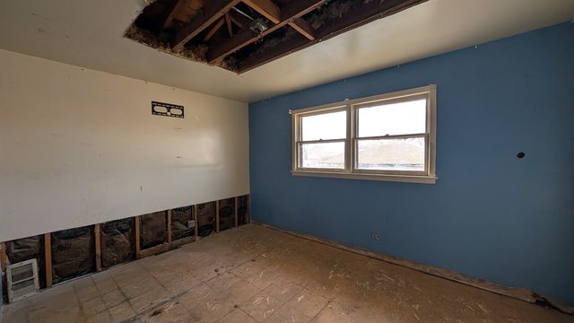 PXL_20250103_185821480