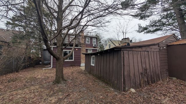 PXL_20250106_185228409