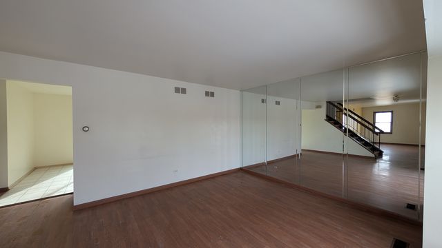 PXL_20250124_193517815