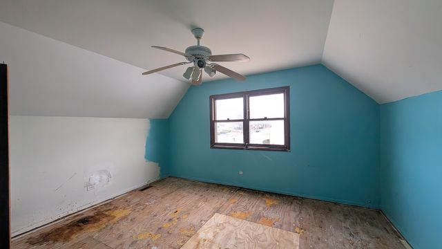 PXL_20250124_193738645