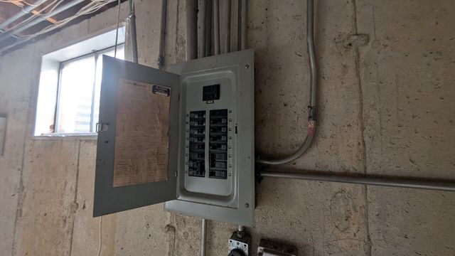 PXL_20250124_193914759