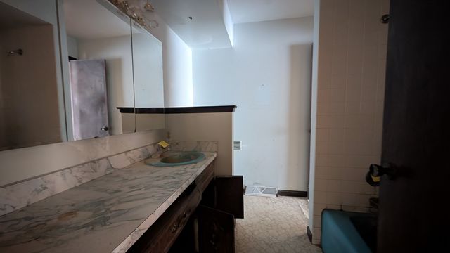 PXL_20250219_182529494