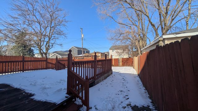 PXL_20250220_182936967