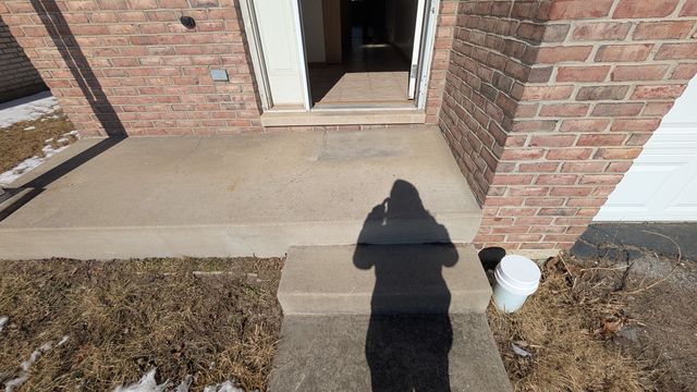 PXL_20250220_183021010