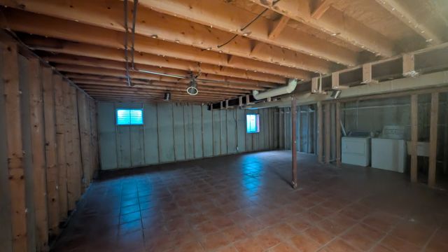 PXL_20250220_183434890