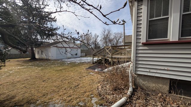 PXL_20250224_172439191