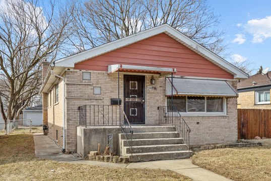 HD_1740781107061_1_14214MinervaAve_Dolton_IL_Small