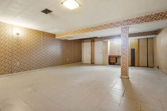 HD_1740781119493_16_14214MinervaAve_Dolton_IL_Small