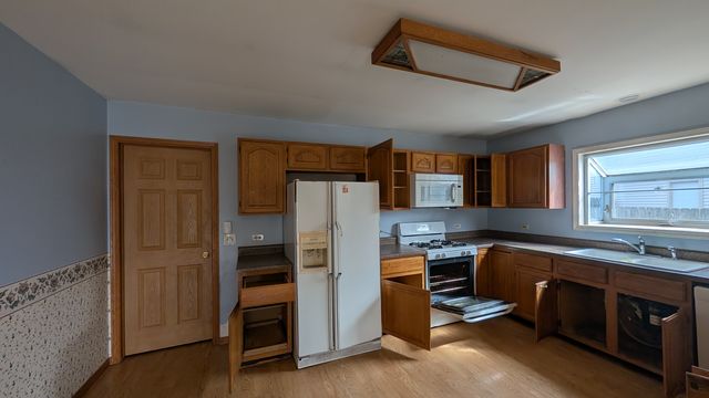 PXL_20250228_183638940