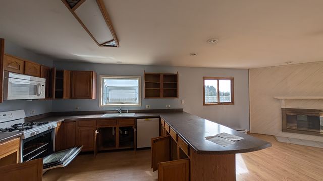 PXL_20250228_183641654