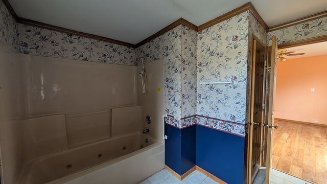 PXL_20250228_183812410