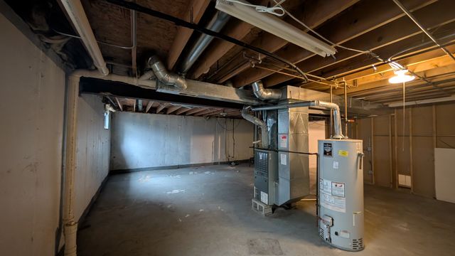 PXL_20250228_184019712