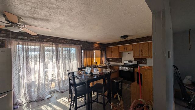 PXL_20250311_171609189