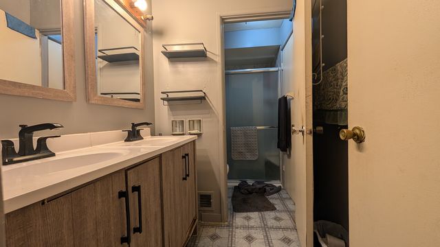 PXL_20250311_171801483